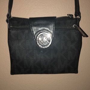 🌸Authentic Michael Kors Fulton Saffiano bag🌸